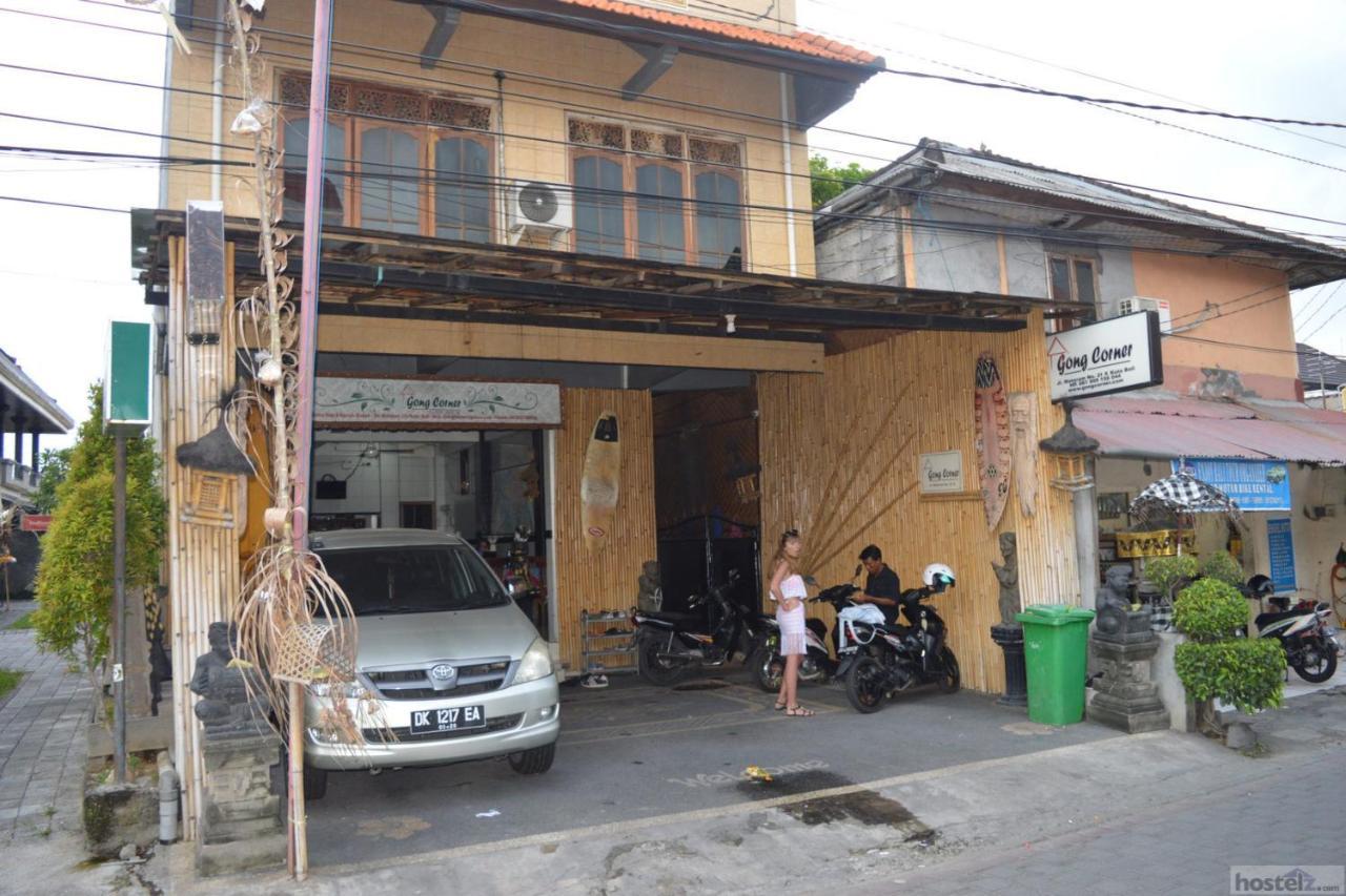 Vaccinated Staff - Oyo 3523 Gong Corner Homestay Kuta  Exterior photo